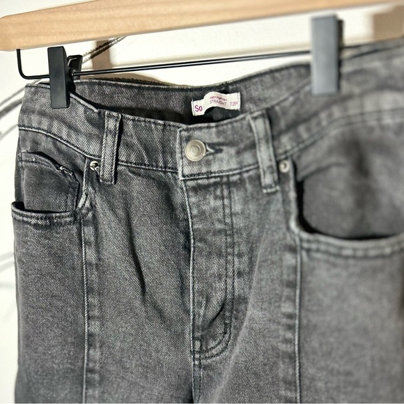 SO High Rise Straight Leg w/ Slit Ankle Gray Women's Jeans Size 7 Button Fly - Picture 2 of 8